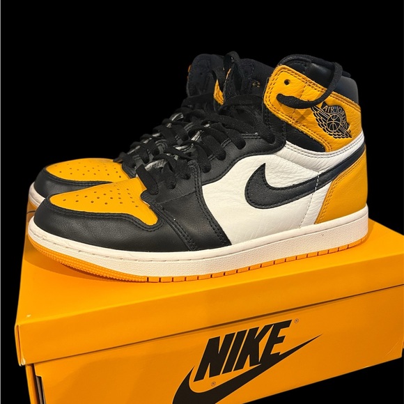 Jordan Other - Nike High-Top Sneakers Black and Yellow